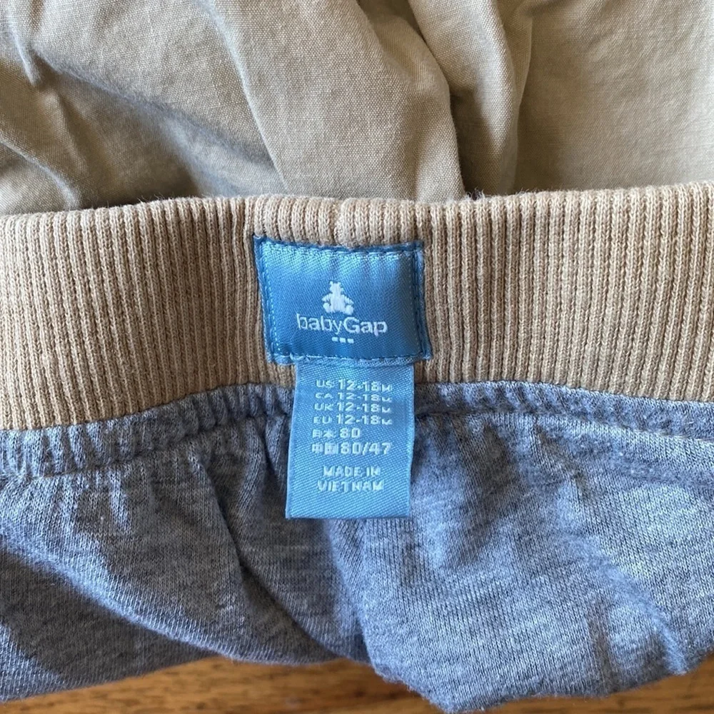 Baby GAP Khaki Pants Bundle Size 12-18 Months